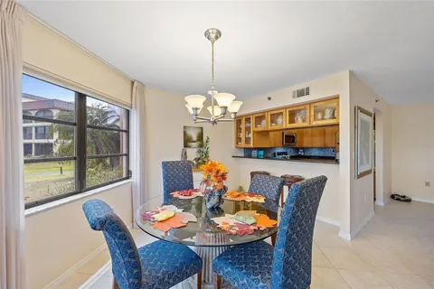 $169,000 | 23465 Harbor View Road, Unit 915, Punta Gorda, FL 33980