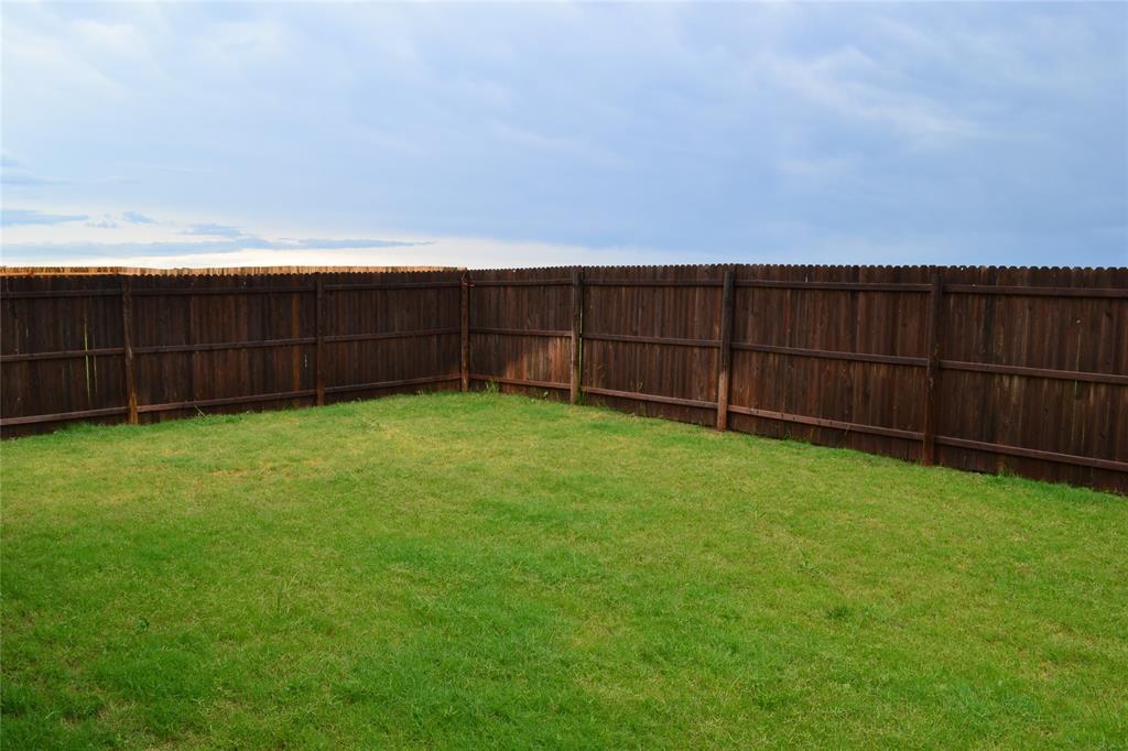 917 Swan Ridge Drive Sherman, TX 75092 - Photo 10 of 11