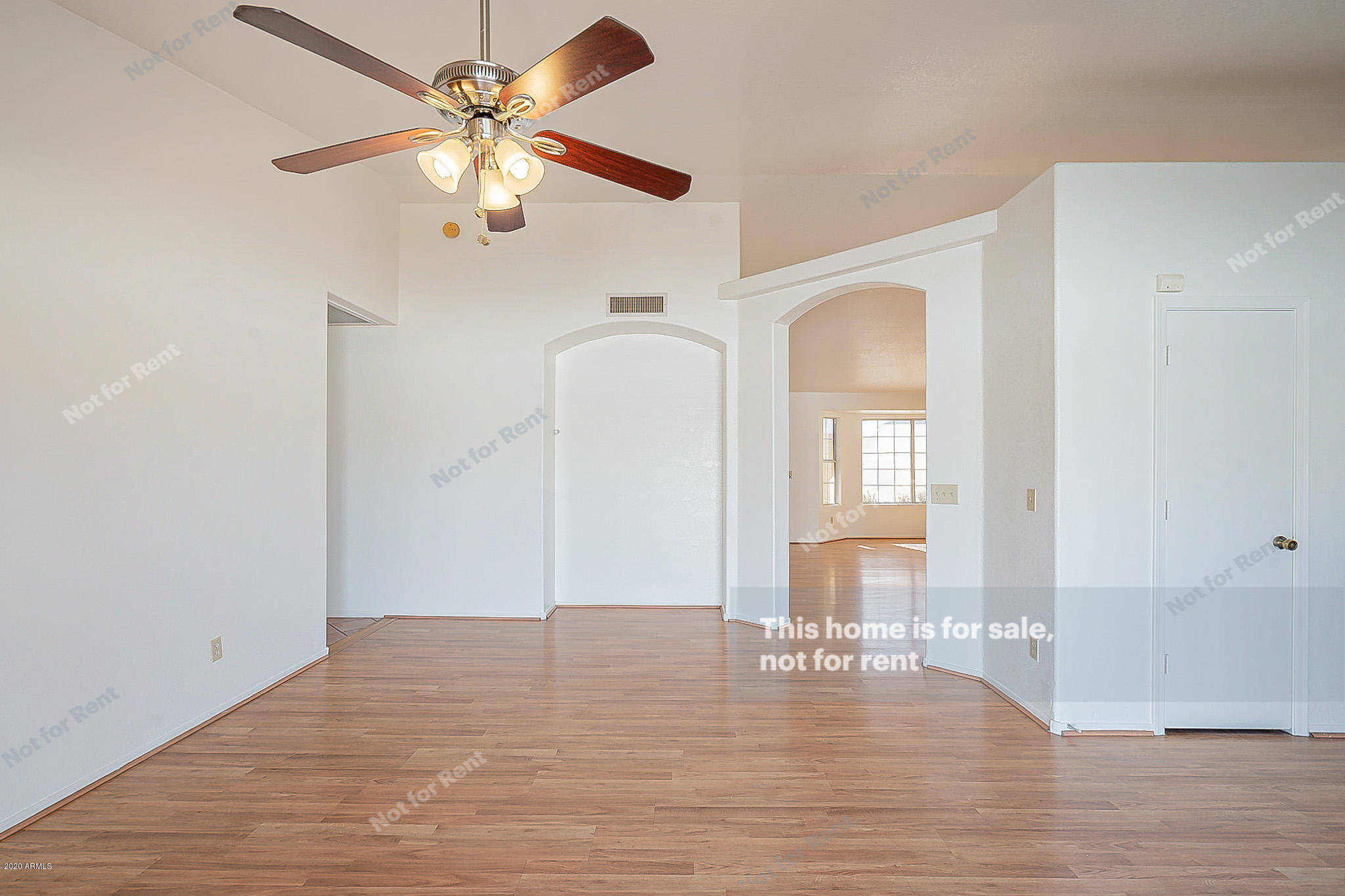 8642 West Monte Vista Road Phoenix, AZ 85037 - Photo 11 of 34 listing_8