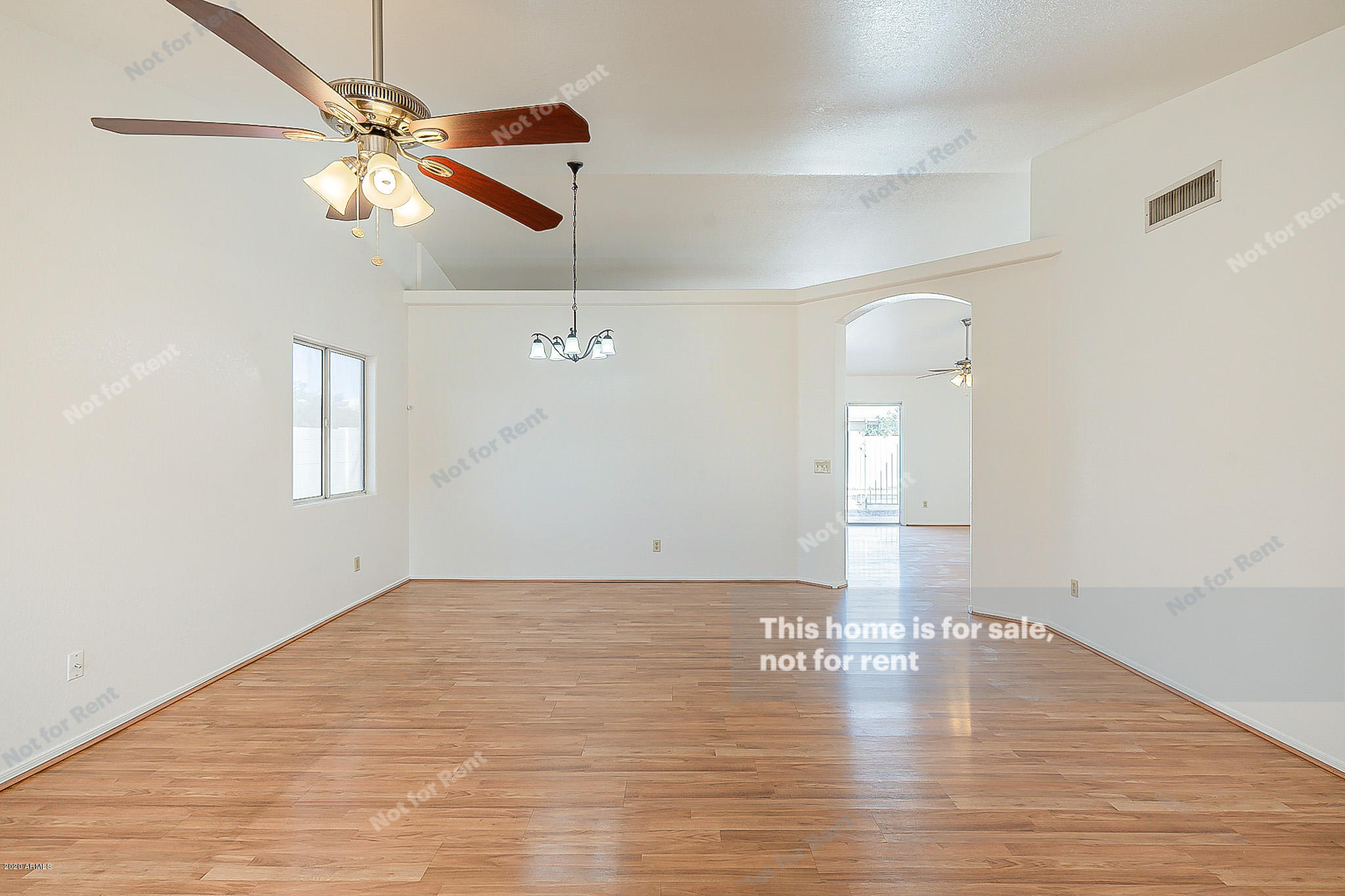 8642 West Monte Vista Road Phoenix, AZ 85037 - Photo 15 of 34 listing_12