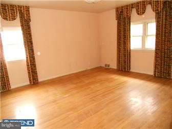 236 Glendale Road Havertown, PA 19083 - Photo 8 of 12