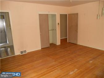 236 Glendale Road Havertown, PA 19083 - Photo 9 of 12