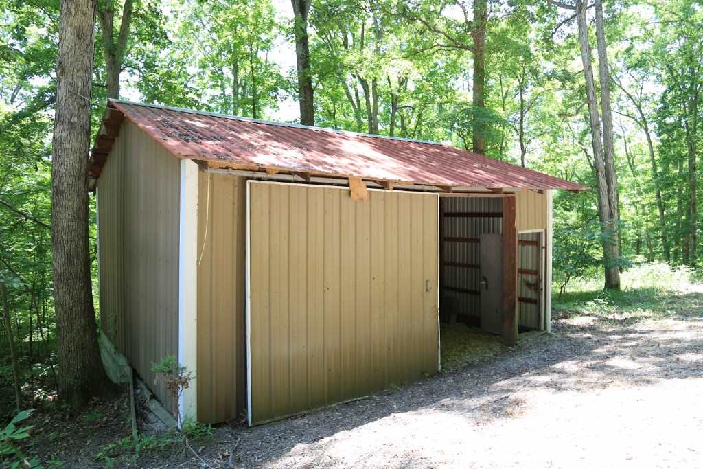 7500 Deckard Ridge Road Nashville, IN 47448 - Photo 22 of 29 Gallery Image 22