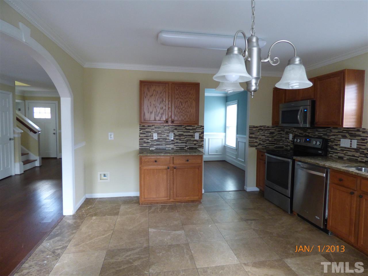 1624 Extine Lane Raleigh, NC 27610 - Photo 4 of 25