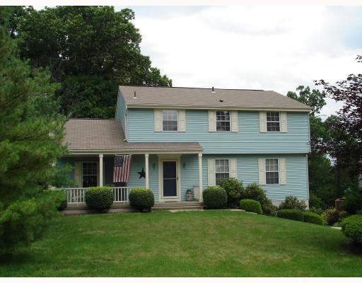 3313 Oaknoll Road Gibsonia, PA 15044 - Photo 1 of 8 Exterior Front.