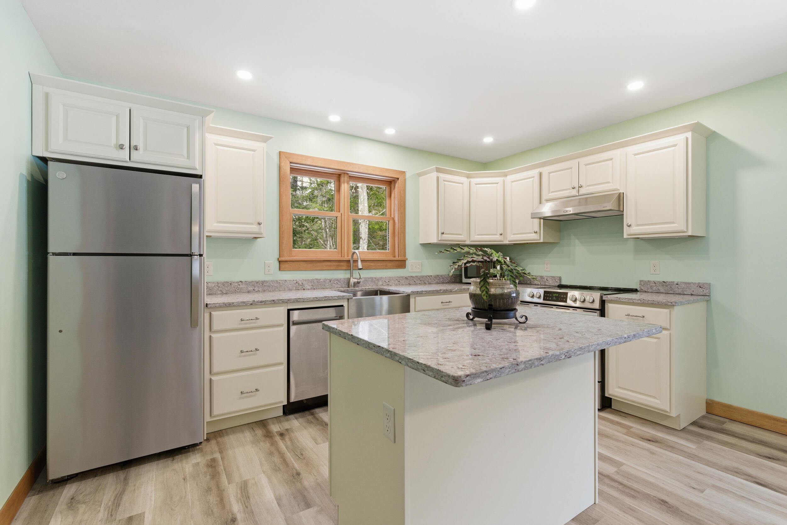 5 Arrowhead Ridge Road Freeport, ME 04032 - Photo 23 of 56 5 arrowhead ridge freeport-25