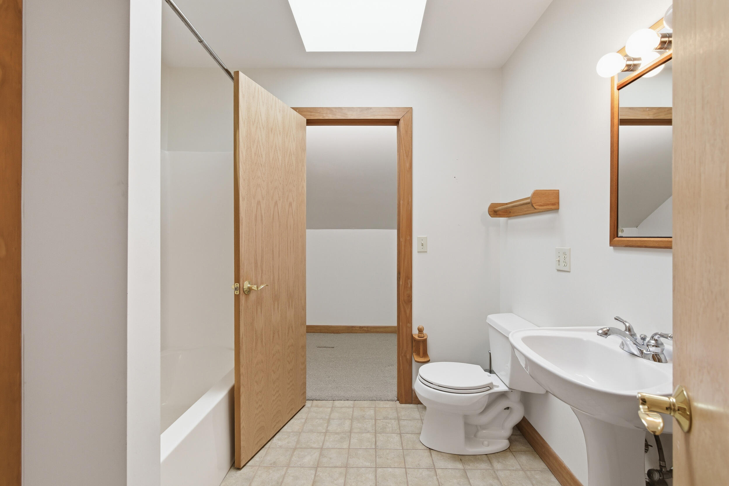 5 Arrowhead Ridge Road Freeport, ME 04032 - Photo 35 of 56 5 arrowhead ridge freeport-33