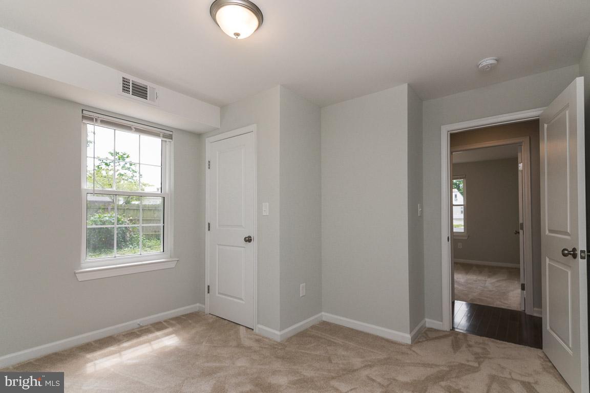 6601 Randolph Road Morningside, MD 20746 - Photo 18 of 46