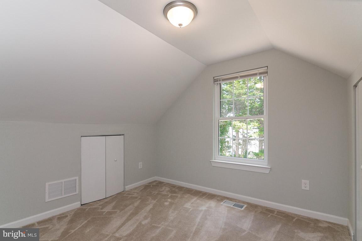 6601 Randolph Road Morningside, MD 20746 - Photo 22 of 46
