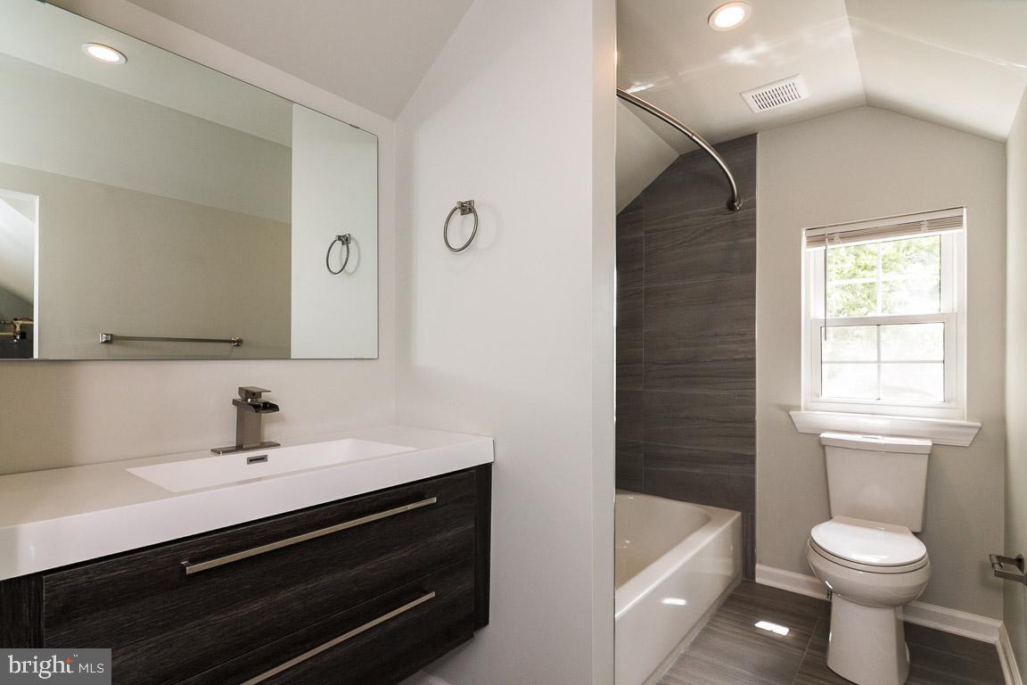 6601 Randolph Road Morningside, MD 20746 - Photo 23 of 46