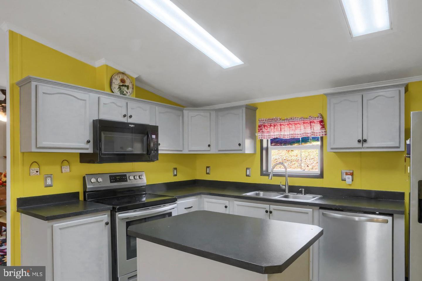 240 Limekiln Road Newport, PA 17074 - Photo 6 of 38 Gallery Image 6
