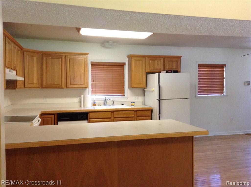 17151 Haggerty Road Belleville, MI 48111 - Photo 4 of 20 IMG_0198.JPG