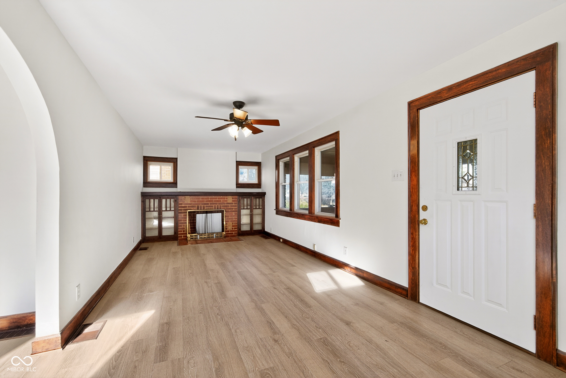 960 North Audubon Road Indianapolis, IN 46219 - Photo 3 of 25