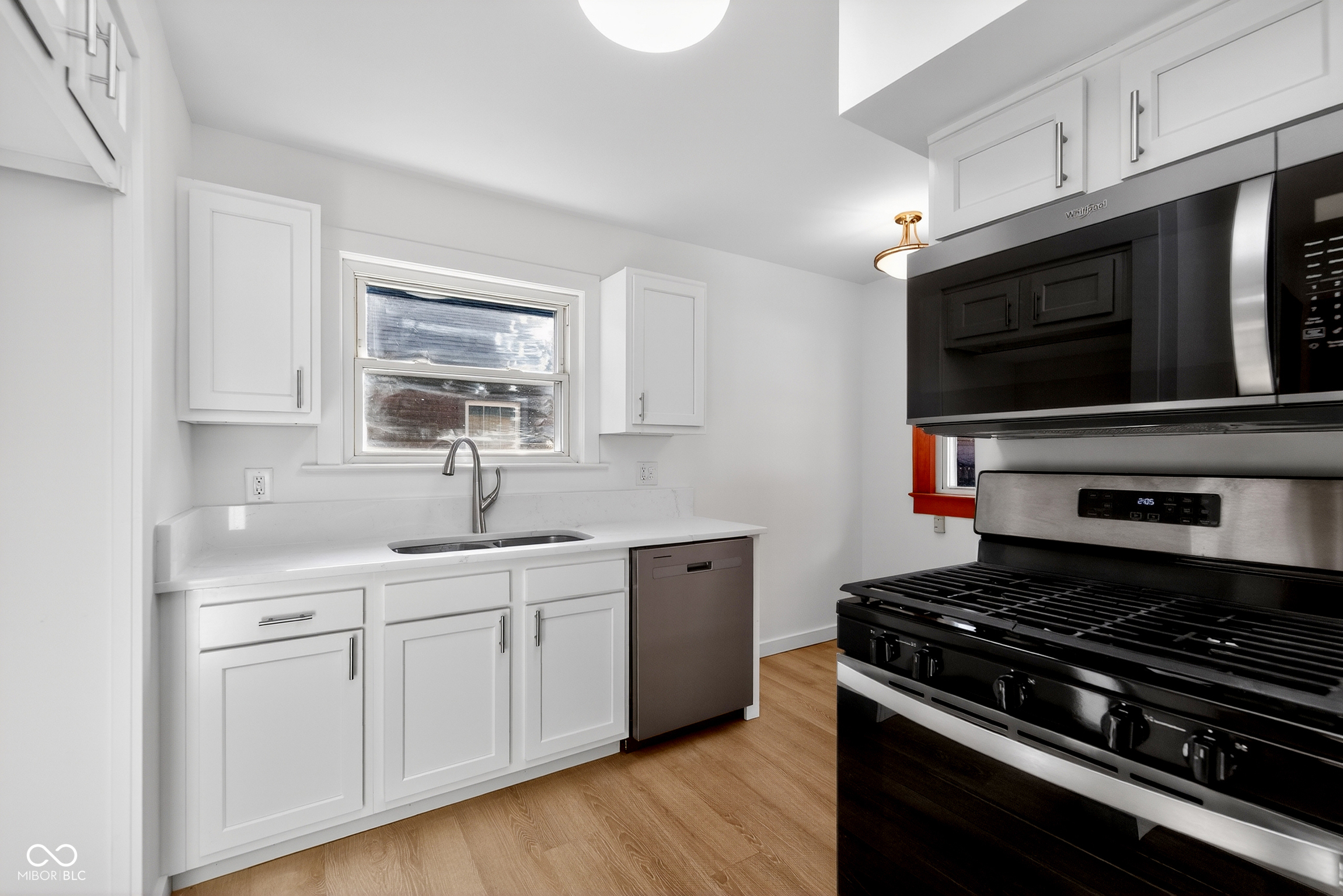 960 North Audubon Road Indianapolis, IN 46219 - Photo 7 of 25