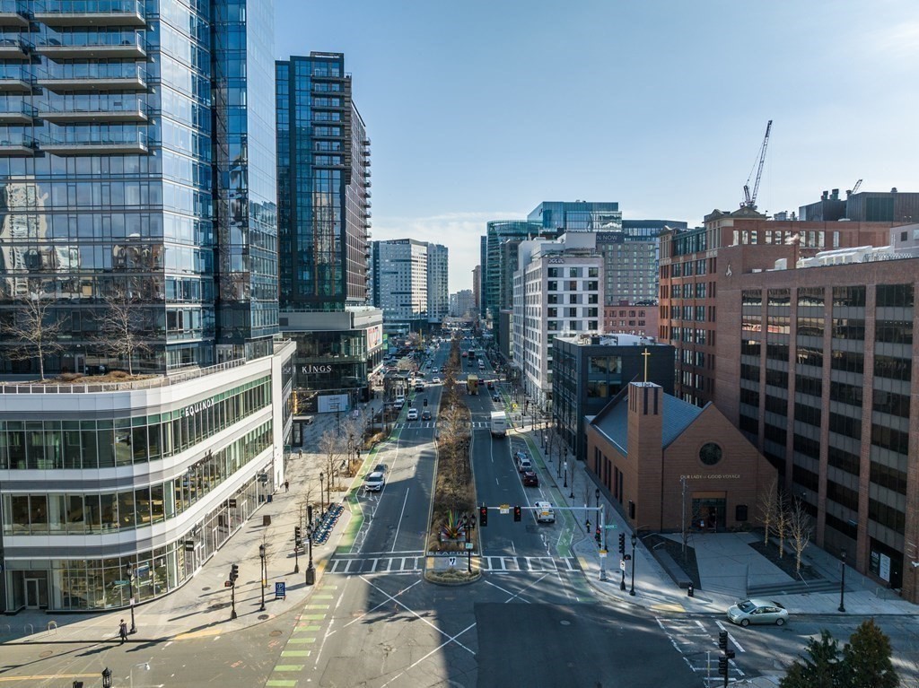 15 Sleeper Street, Unit 302 Boston, MA 02210 - Photo 28 of 35 a view of a city with tall buildings