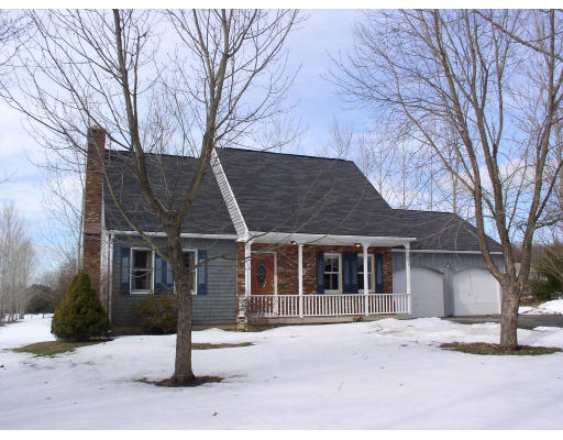 240 Michael Sears Road Belchertown, MA 01007 - Photo 1 of 11 Gallery Image 1