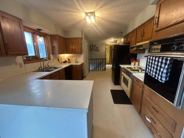 $139,900 | 303 North Clark Street, Ceylon, MN 56121