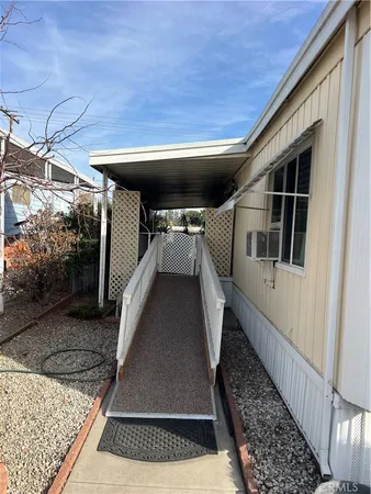 a view of entryway