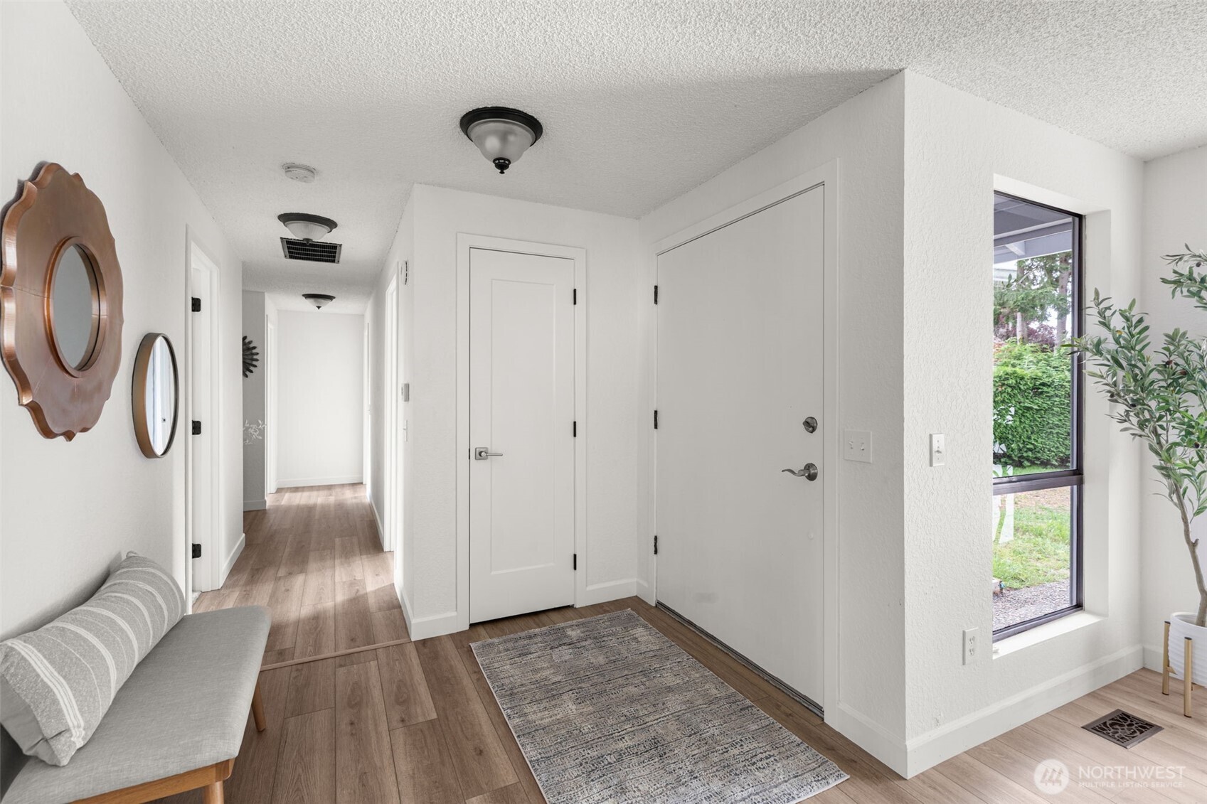 31300 31st Avenue Southwest Federal Way, WA 98023 - Photo 7 of 36