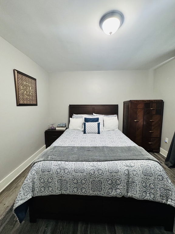 318-320 Goodwin Street Springfield, MA 01151 - Photo 7 of 42 Gallery Image 7