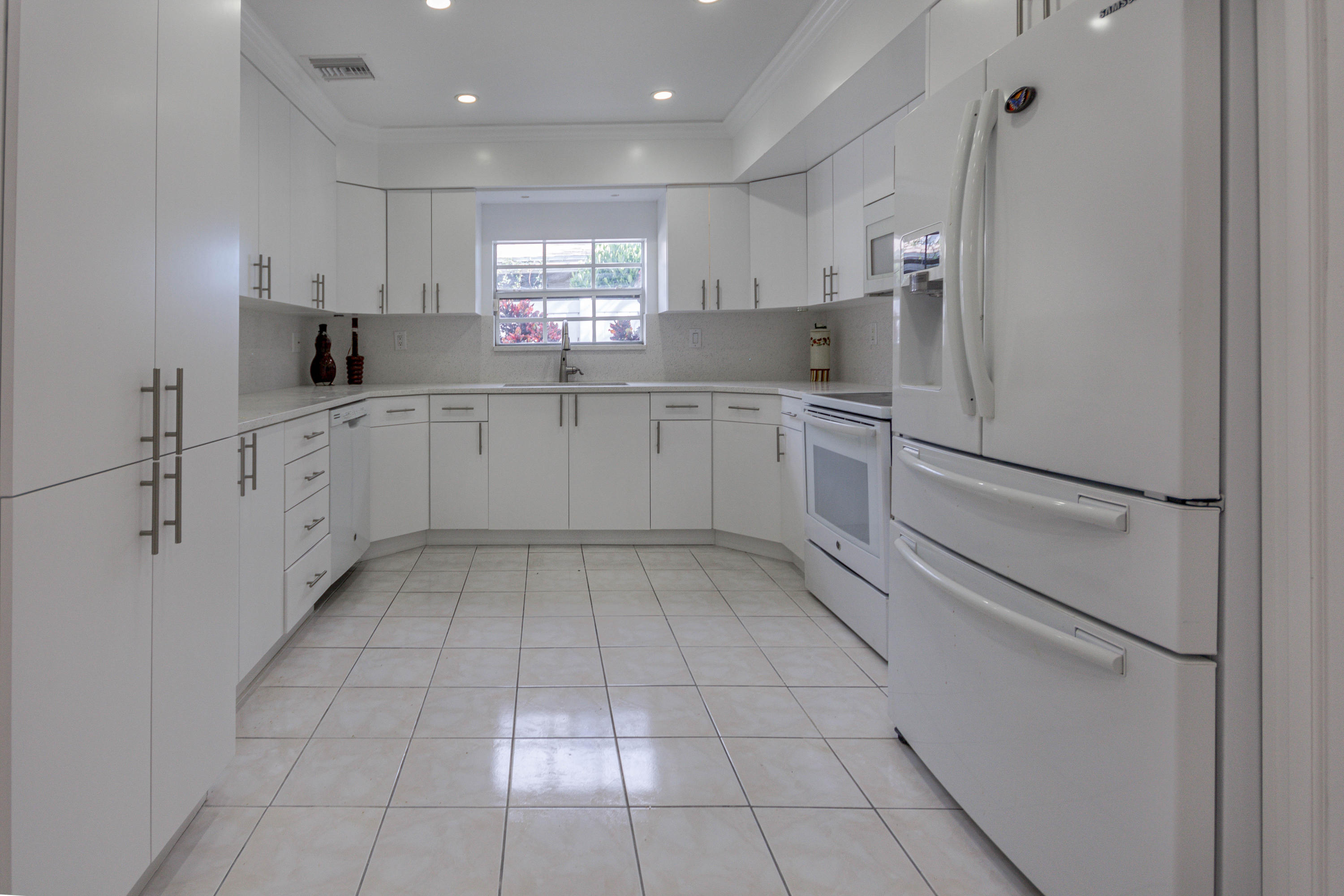 2553 Inisbrook Road Riviera Beach, FL 33407 - Photo 15 of 41 untitled shoot-3478