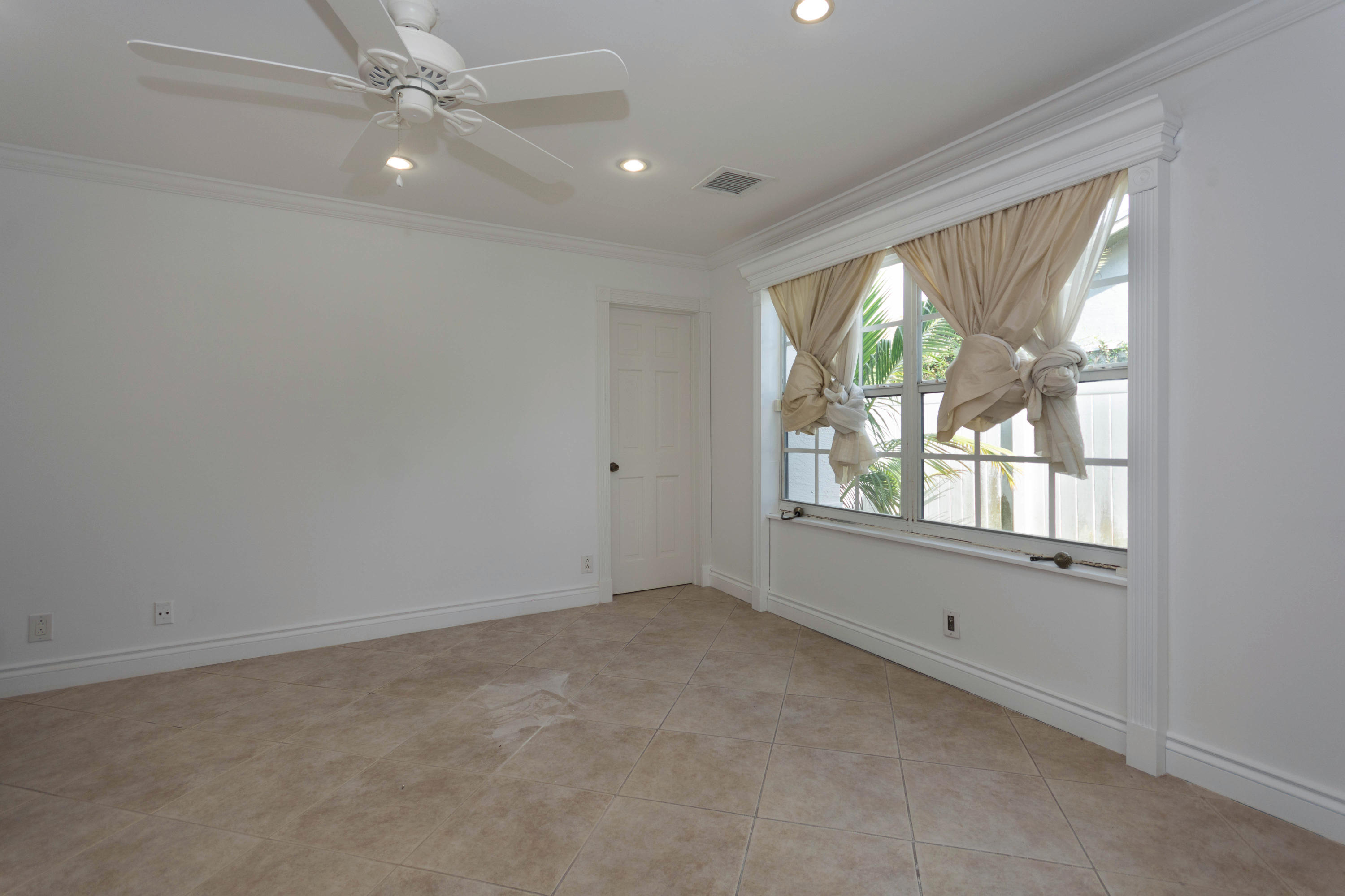 2553 Inisbrook Road Riviera Beach, FL 33407 - Photo 22 of 41 untitled shoot-3463