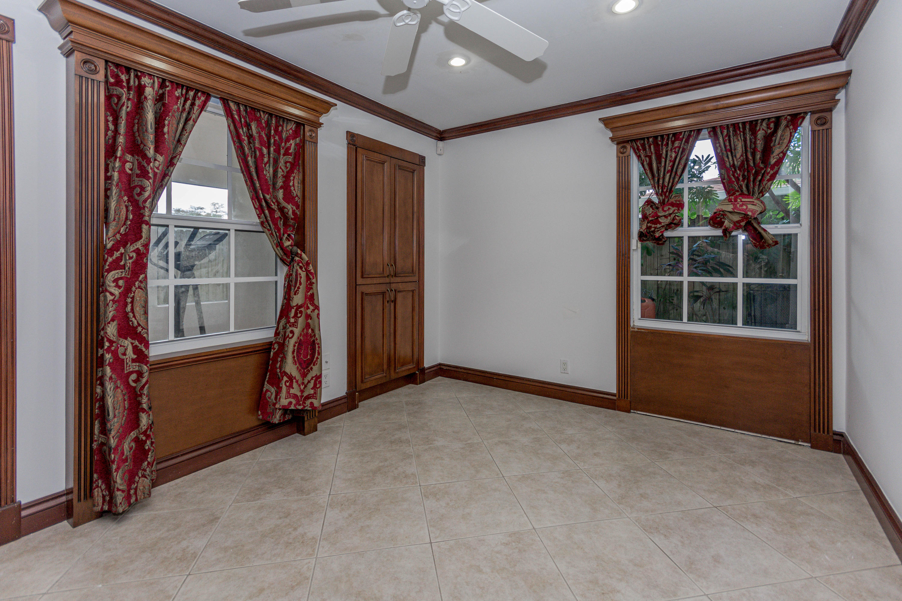 2553 Inisbrook Road Riviera Beach, FL 33407 - Photo 25 of 41 untitled shoot-3467
