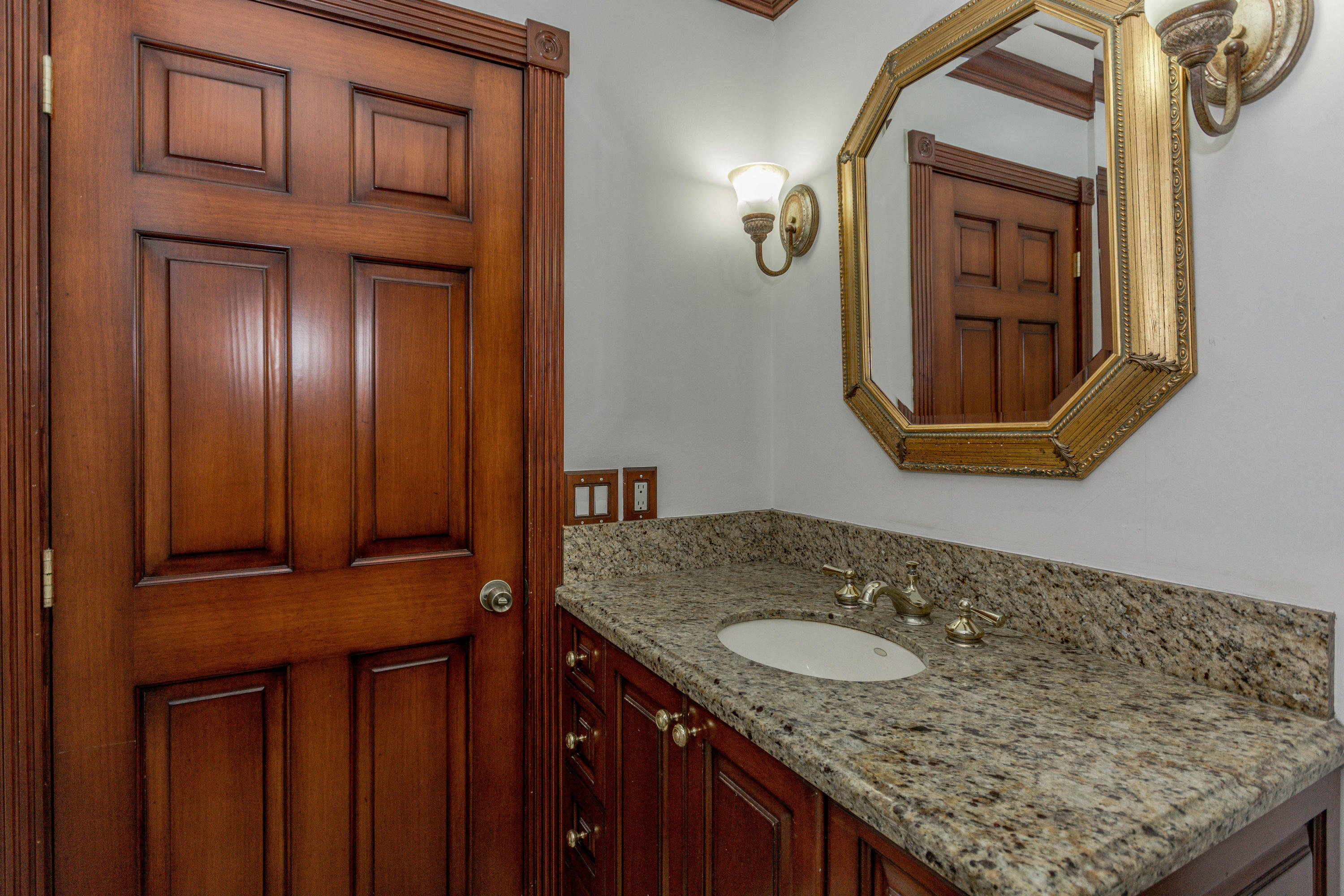 2553 Inisbrook Road Riviera Beach, FL 33407 - Photo 27 of 41 untitled shoot-3470