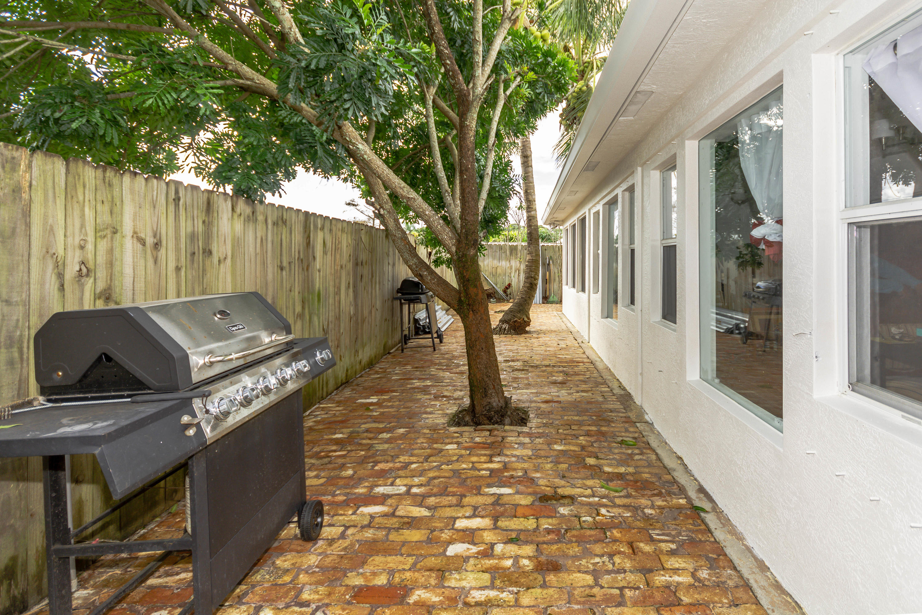 2553 Inisbrook Road Riviera Beach, FL 33407 - Photo 35 of 41 untitled shoot-3499