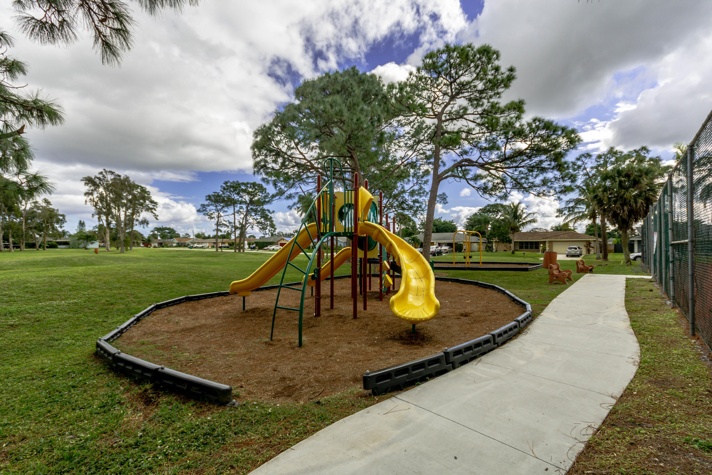 2553 Inisbrook Road Riviera Beach, FL 33407 - Photo 40 of 41 untitled shoot-3510