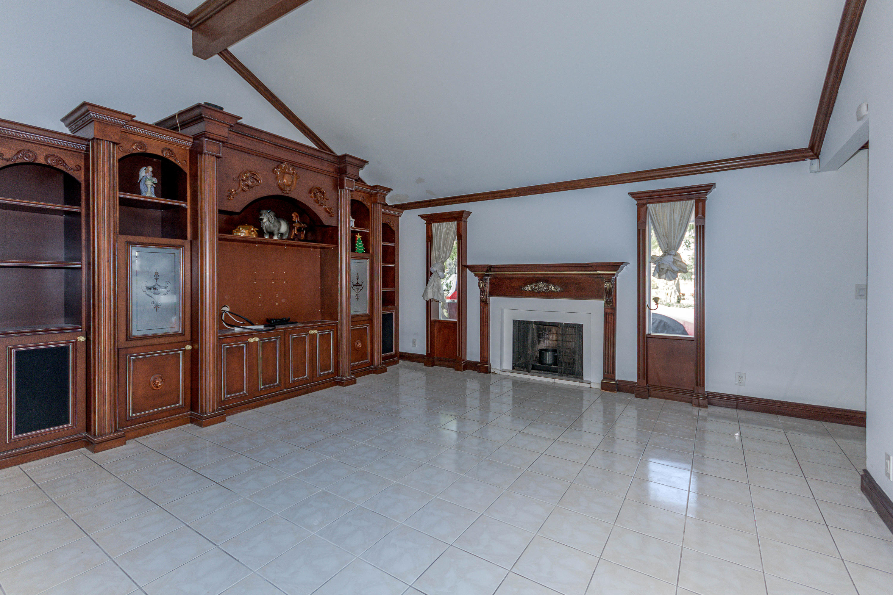2553 Inisbrook Road Riviera Beach, FL 33407 - Photo 6 of 41 untitled shoot-3444