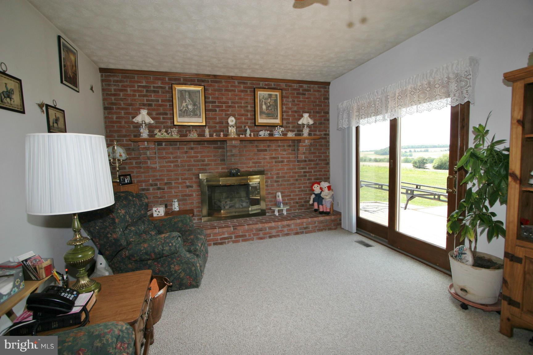 3111 Buffalo Road New Windsor, MD 21776 - Photo 7 of 30 Family Room