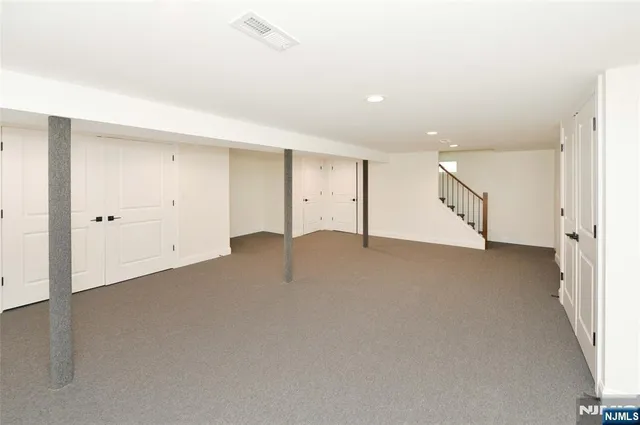 $979,000 | 6-10 River Road, Fair Lawn, NJ 07410