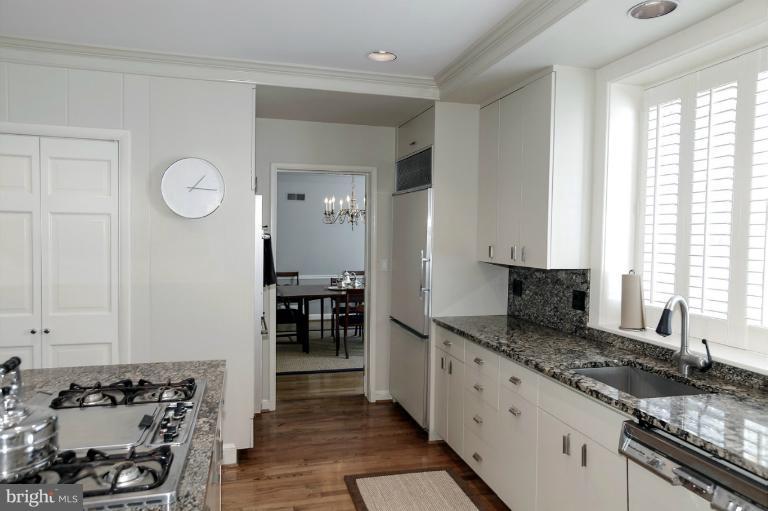 7610 Glendale Road Chevy Chase, MD 20815 - Photo 14 of 29 Kitchen