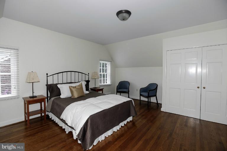 7610 Glendale Road Chevy Chase, MD 20815 - Photo 18 of 29 Bedroom