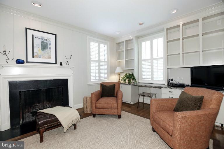 7610 Glendale Road Chevy Chase, MD 20815 - Photo 9 of 29 Family Room
