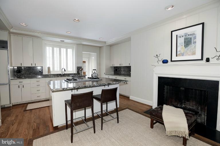 7610 Glendale Road Chevy Chase, MD 20815 - Photo 10 of 29 Kitchen