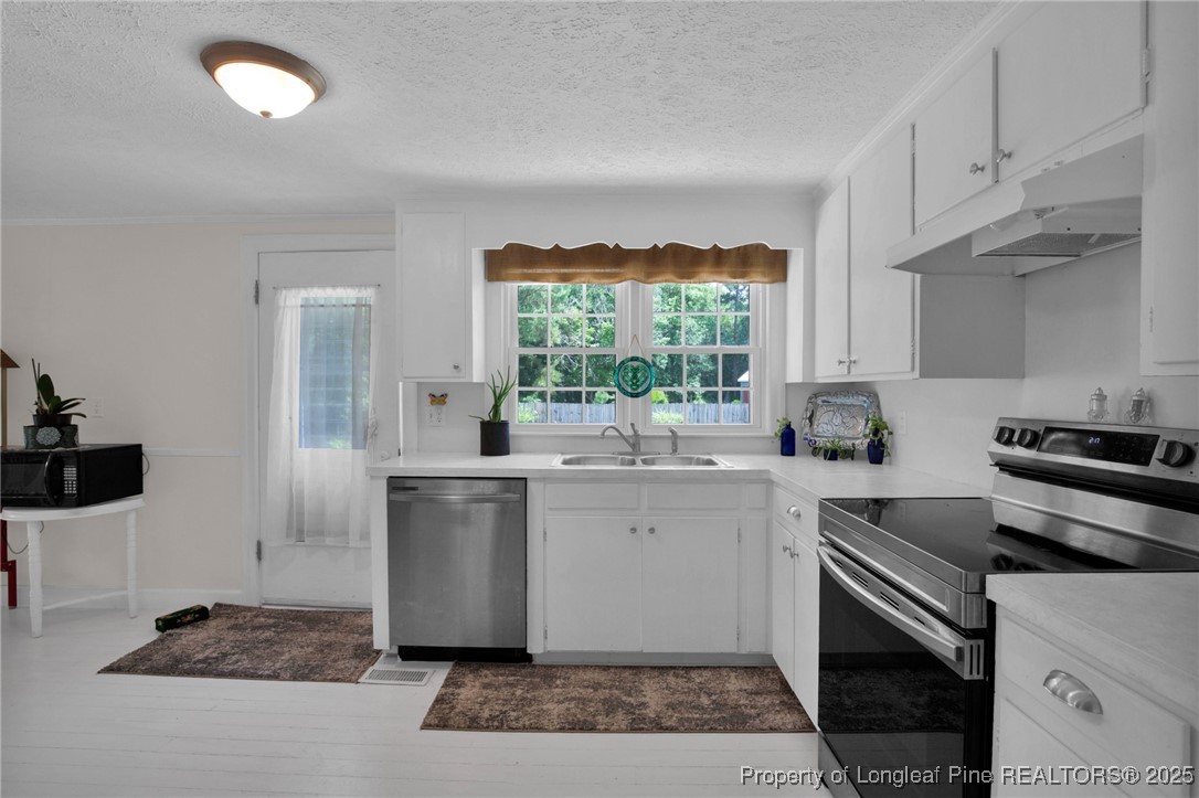 92 Nathan Dudley Road Clinton, NC 28328 - Photo 11 of 32 Gallery Image 11