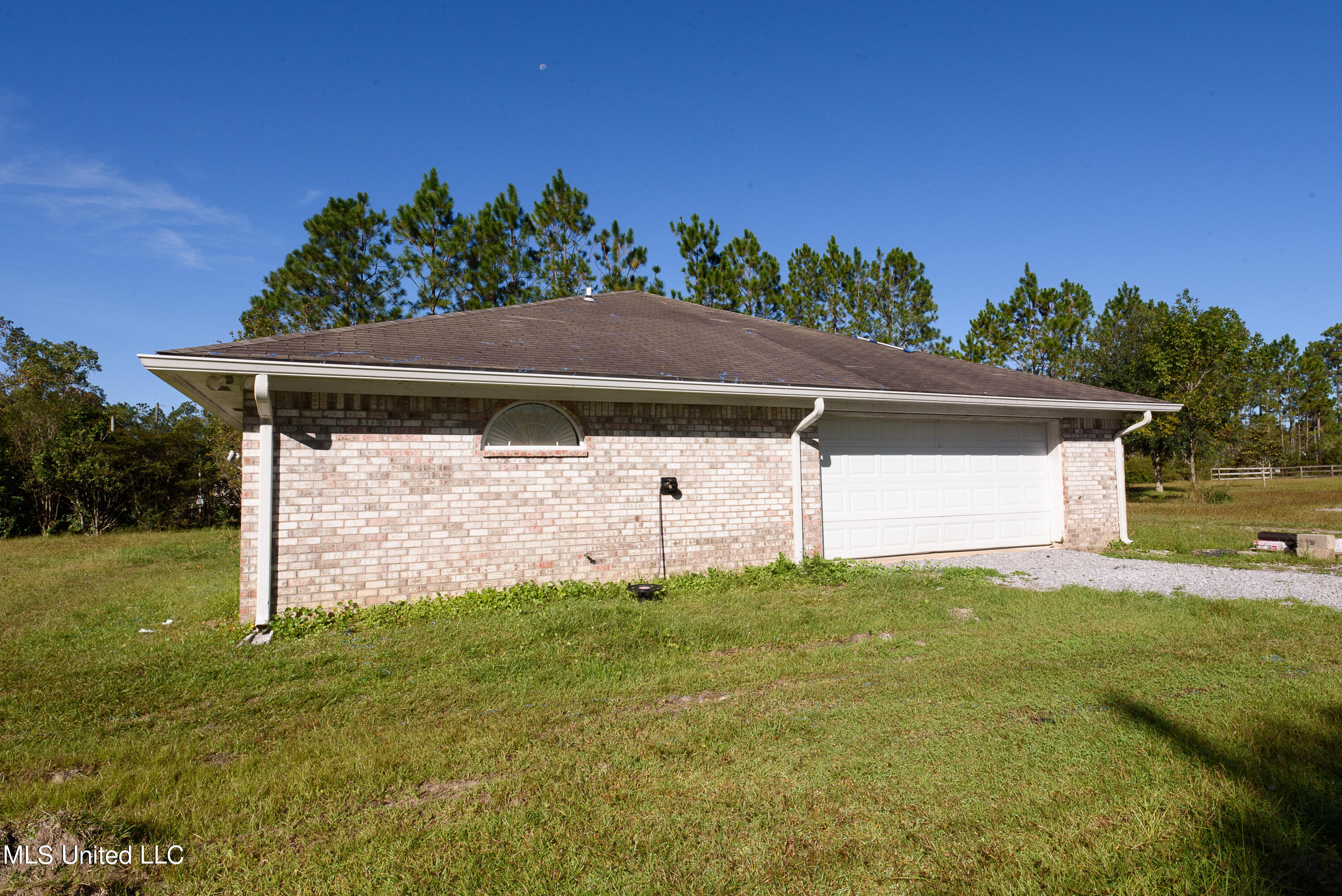 11813 Fox Ridge Drive Vancleave, MS 39565 - Photo 2 of 14 DCS_0023