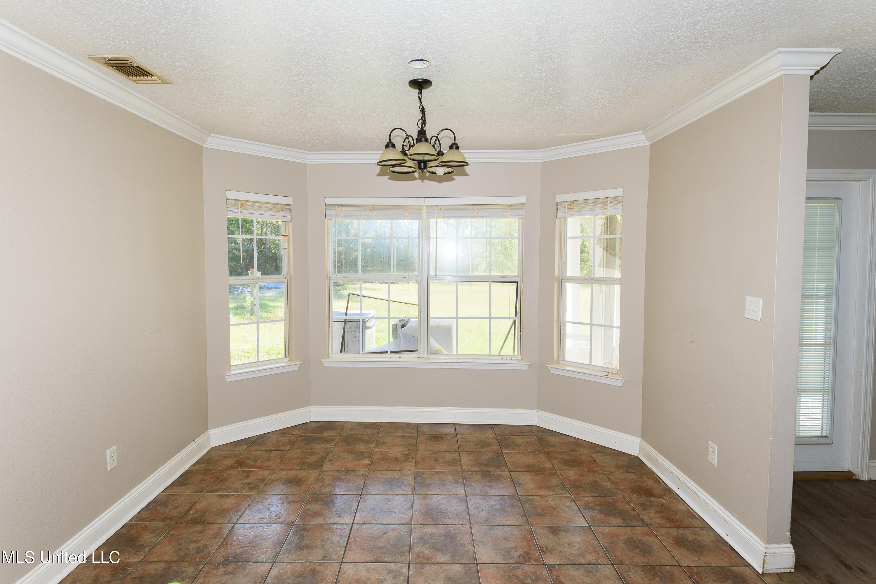11813 Fox Ridge Drive Vancleave, MS 39565 - Photo 8 of 14 DCS_0040
