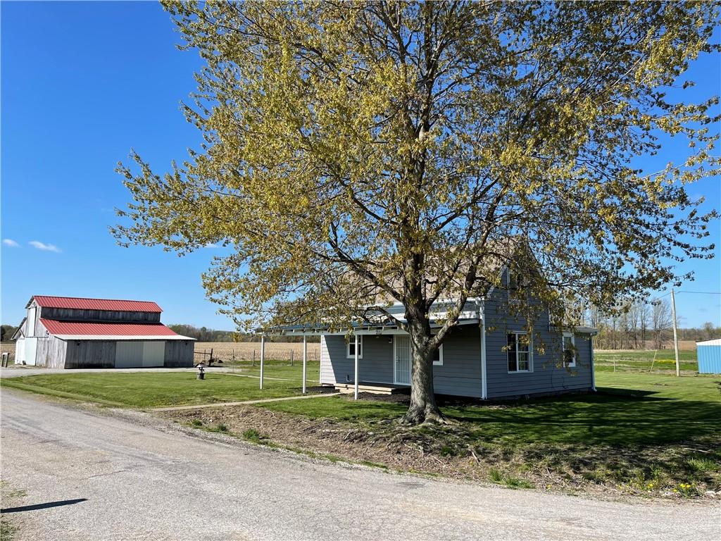 1464 North Leitzman Road Paragon, IN 46166 - Photo 2 of 20