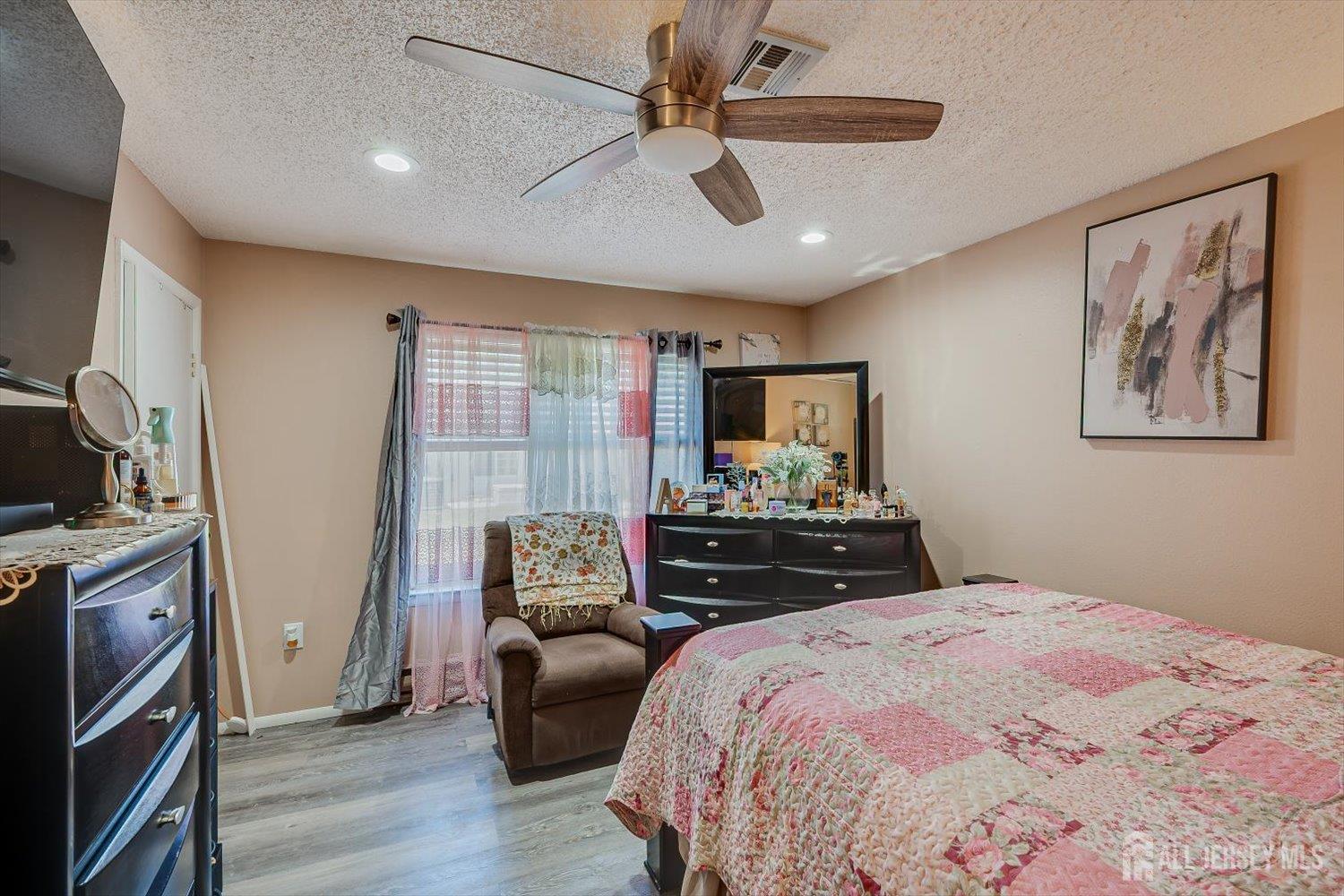 813 A Deal Road Monroe Township, NJ 08831 - Photo 21 of 27