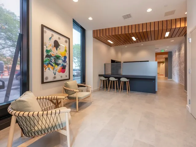 $2,700 | 280 Western Avenue, Unit 202, Boston, MA 02134