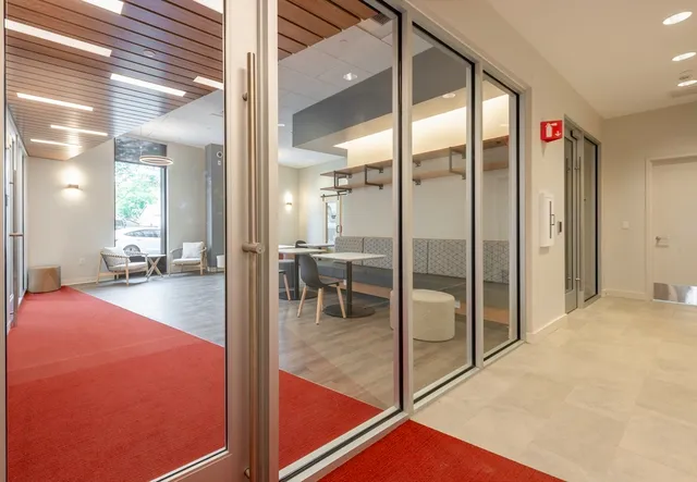 $2,700 | 280 Western Avenue, Unit 202, Boston, MA 02134