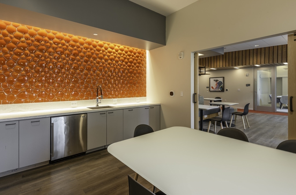 280 Western Avenue, Unit 202 Boston, MA 02134 - Photo 8 of 17