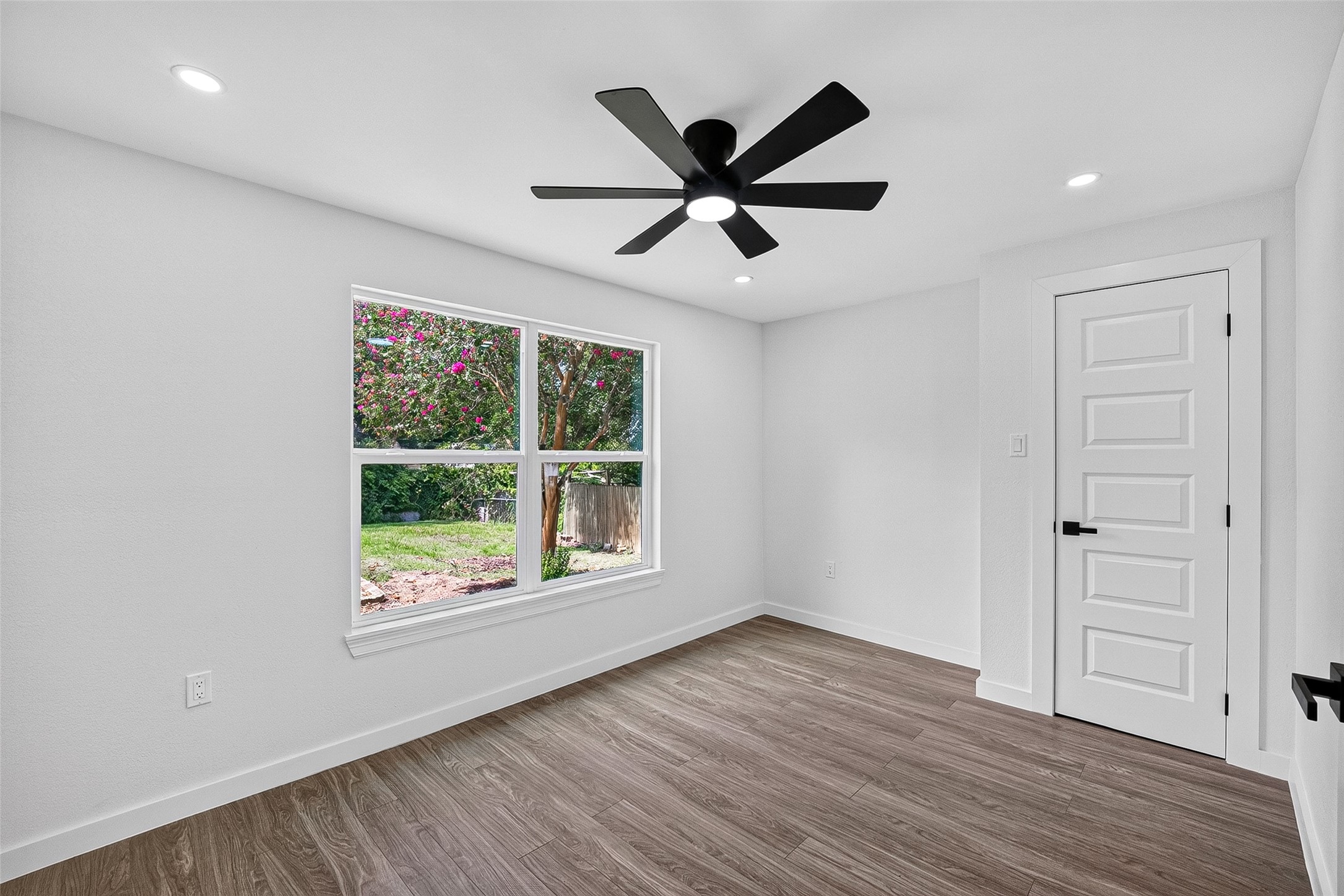 106 South 9th Street Highlands, TX 77562 - Photo 38 of 50