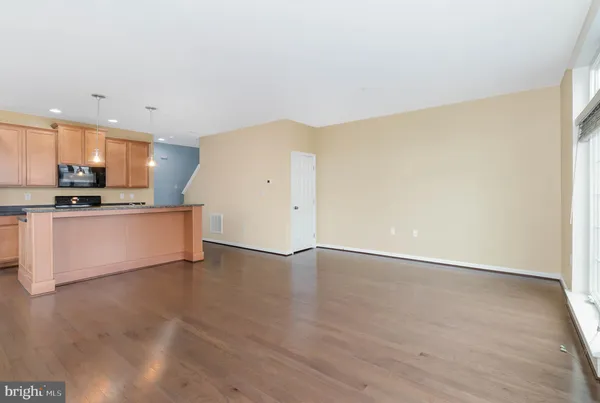 $1,995 | 3038 Meridian Cmns, Unit D, Mechanicsburg, PA 17055