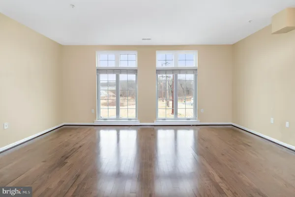 $1,995 | 3038 Meridian Cmns, Unit D, Mechanicsburg, PA 17055