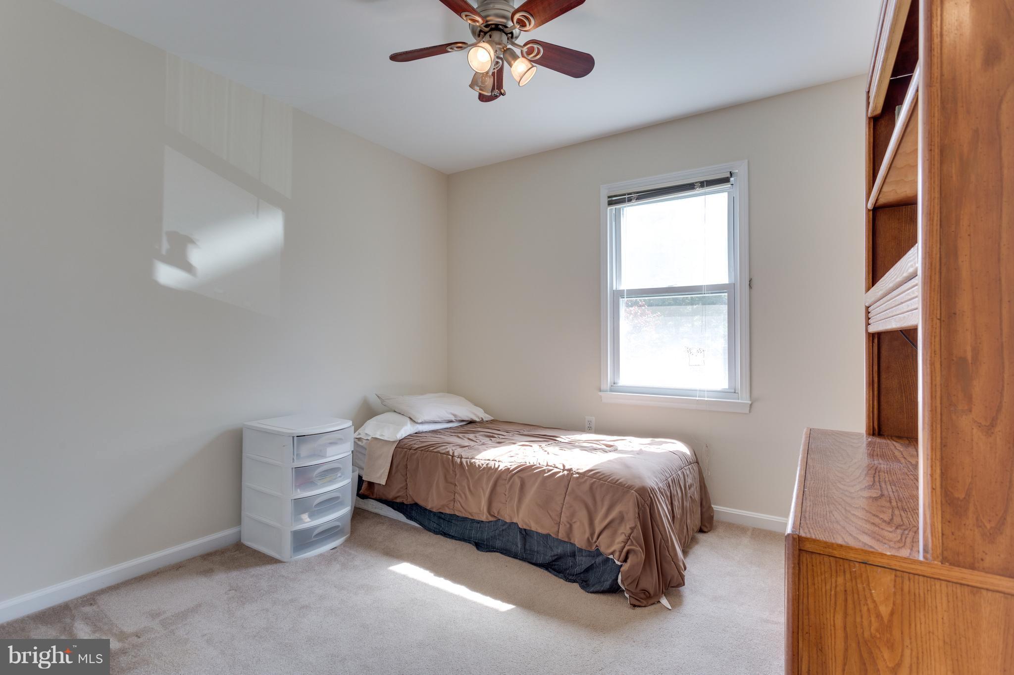 16009 Wallingford Road Silver Spring, MD 20906 - Photo 24 of 29 Bedroom