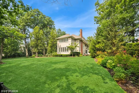 $2,995,000 | 646 Prospect Avenue, Winnetka, IL 60093